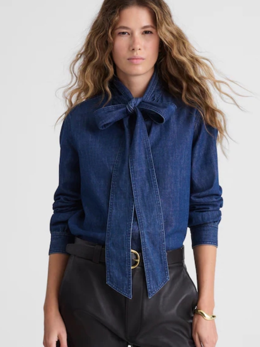 Madewell plumville wash Denim Tie-Neck Shirt